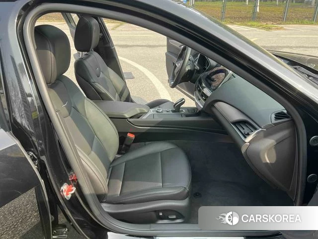 Cadillac CT5 id 3919246 из Китая 17