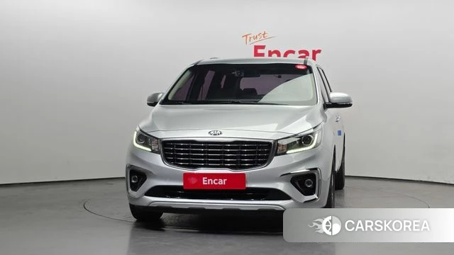 Kia The New Carnival id 4581409 из Кореи 13
