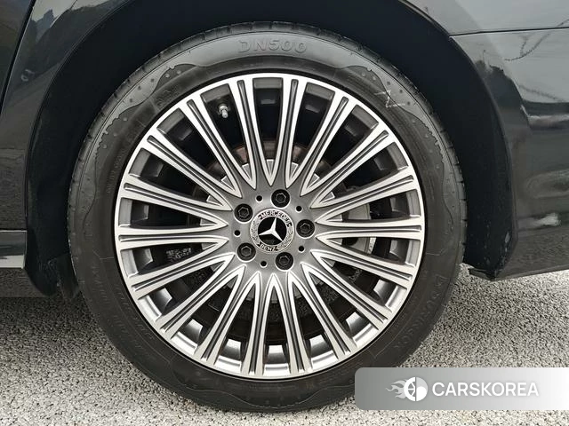 Mercedes-Benz E-class id 4321242 из Китая 16