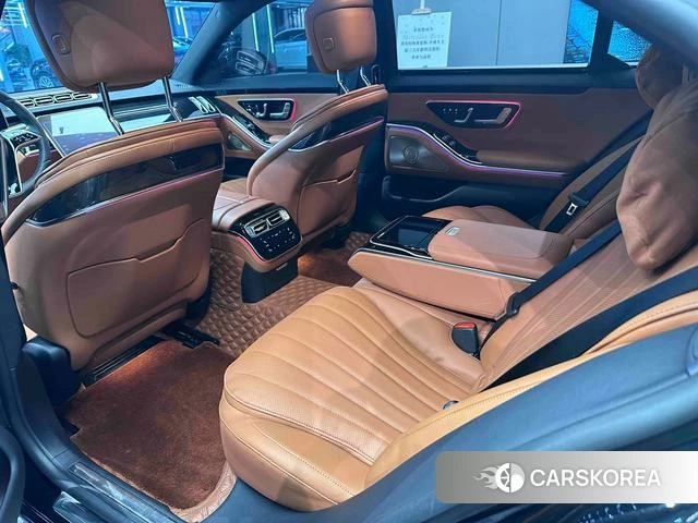 Mercedes-Benz S-class 2023 Черный из Китая, фото 3