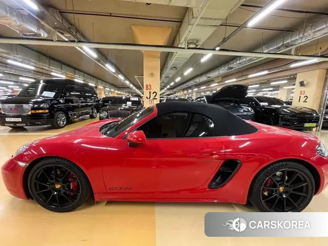 Porsche 718 Boxster 2024 Красный из Кореи, фото 5