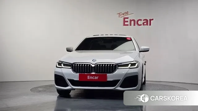 BMW 5 Series (G30) id 3514009 из Кореи 13