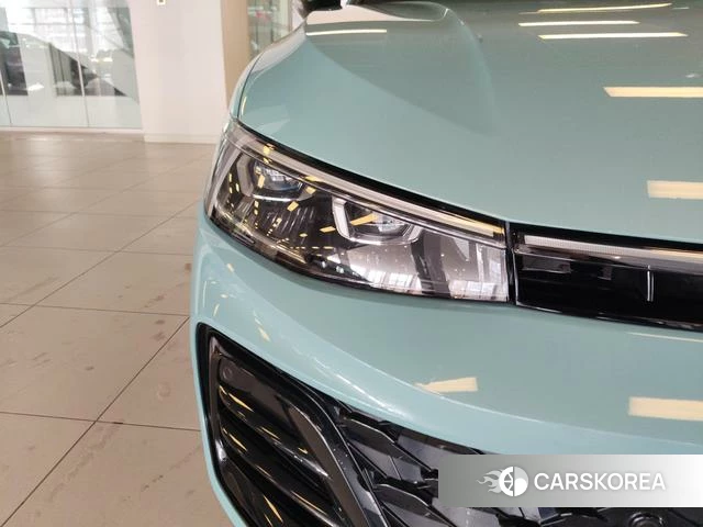 Volkswagen Passat id 4387638 из Китая 23