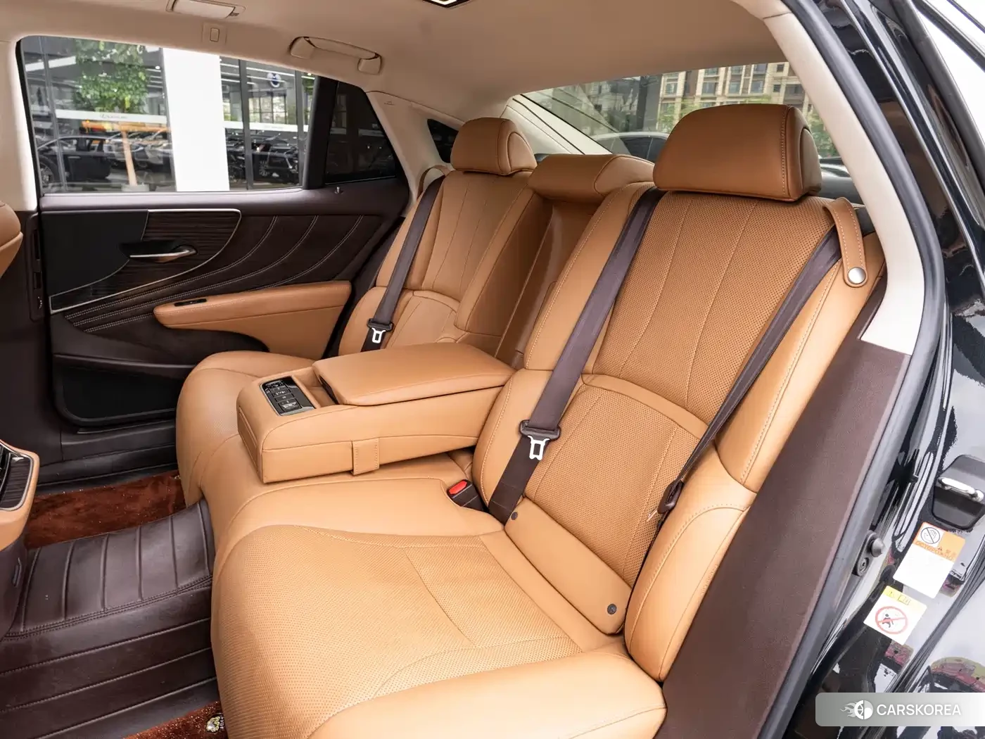 Lexus LS id 4539308 из Китая 16