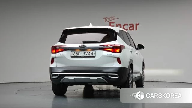 Kia Seltos id 4849726 из Кореи 23
