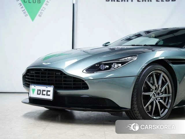 Aston Martin DB11 id 4239200 из Китая 23