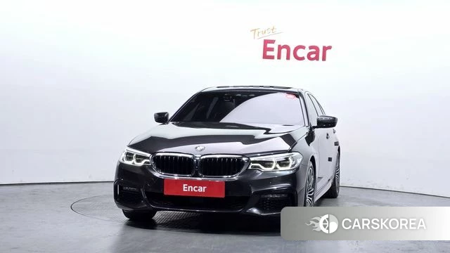 BMW 5 Series (G30) id 4416809 из Кореи 23