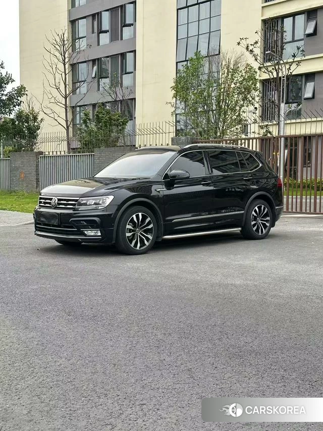 Volkswagen Tiguan L id 4217513 из Китая 13