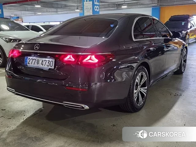 Mercedes-Benz E-Class W214 2025 Серый из Кореи, фото 5