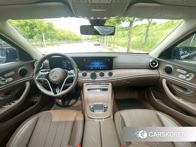 Mercedes-Benz E-class id 4320648 из Китая 14