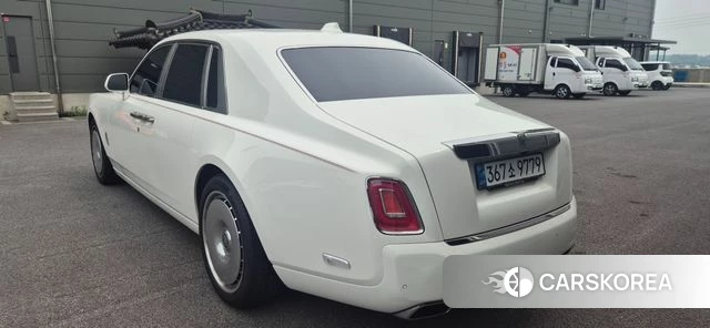 Rolls-Royce Phantom id 4729788 из Кореи 13