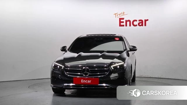 Mercedes-Benz E-Class W213 id 4671256 из Кореи 23