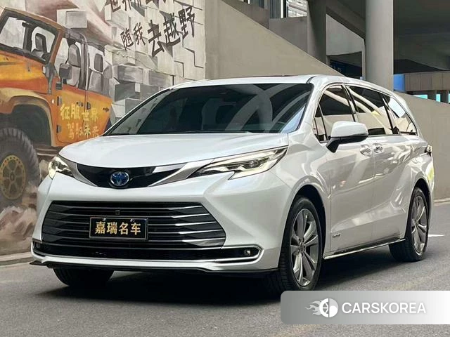 Toyota Saina id 4258324 из Китая 7