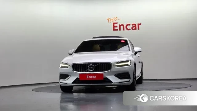 Volvo S60 3rd generation id 3038376 из Кореи 13