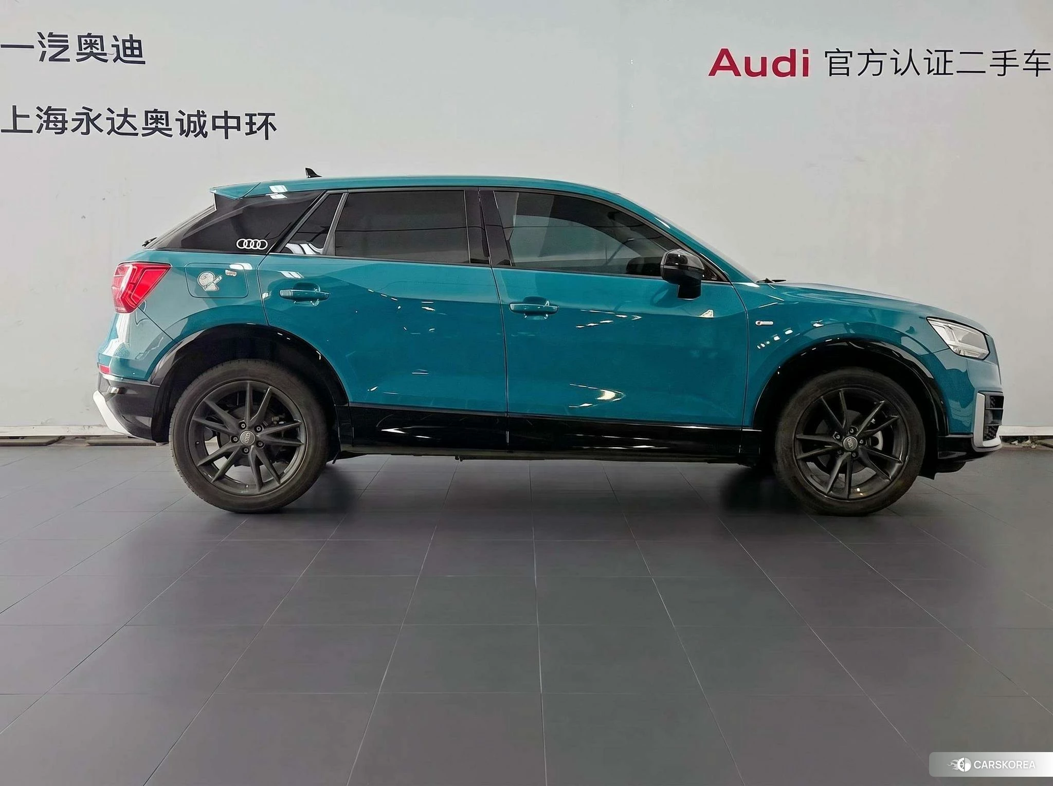 Audi Q2L id 4486248 из Китая 8