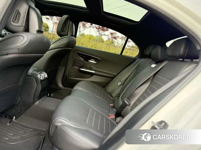 Mercedes-Benz Class C 2023 Белый из Китая, фото 3