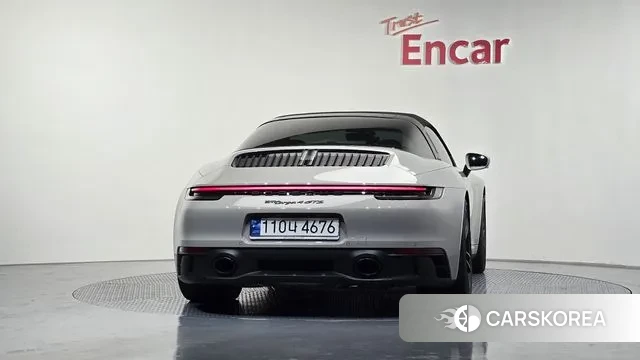 Porsche 911(992) id 3394338 из Кореи 13