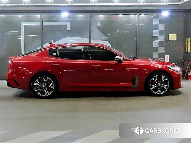 Kia Stinger id 3889384 из Кореи 13
