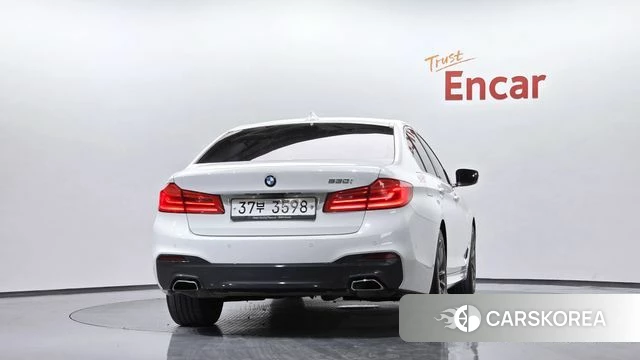 BMW 5 Series (G30) id 4502850 из Кореи 23