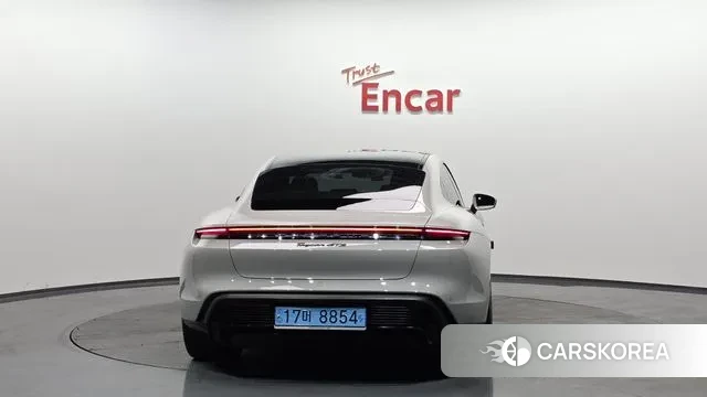 Porsche Taycan id 3533828 из Кореи 13