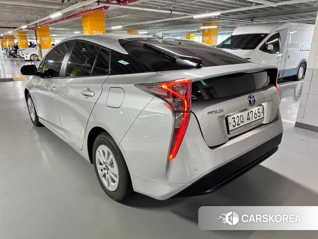 Toyota Prius 4th Generation id 3351198 из Кореи 11