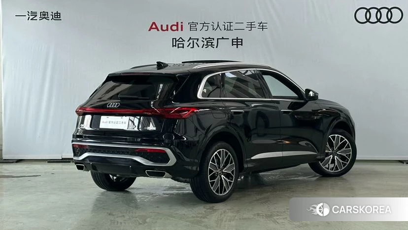 Audi Q5L id 4440405 из Китая 12
