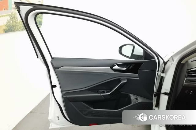 Volkswagen Sagitar id 4336281 из Китая 17