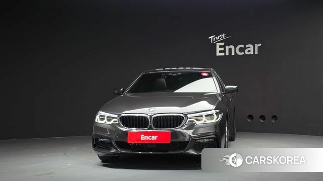 BMW 5 Series (G30) id 4586548 из Кореи 23