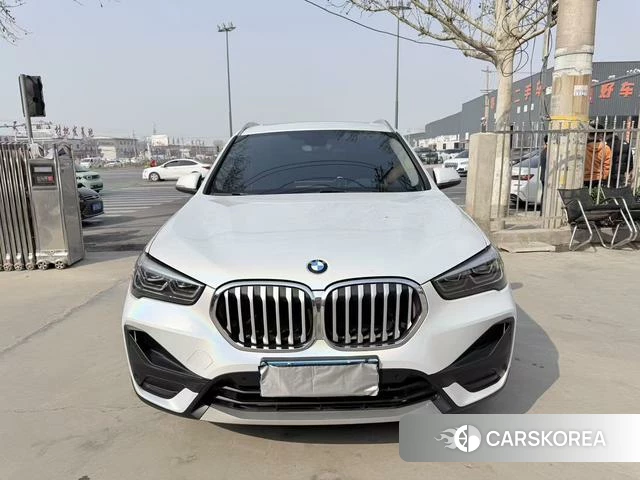 BMW X1 2022 Белый из Китая, фото 3