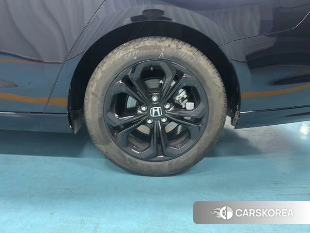 Honda Accord id 4260276 из Китая 13