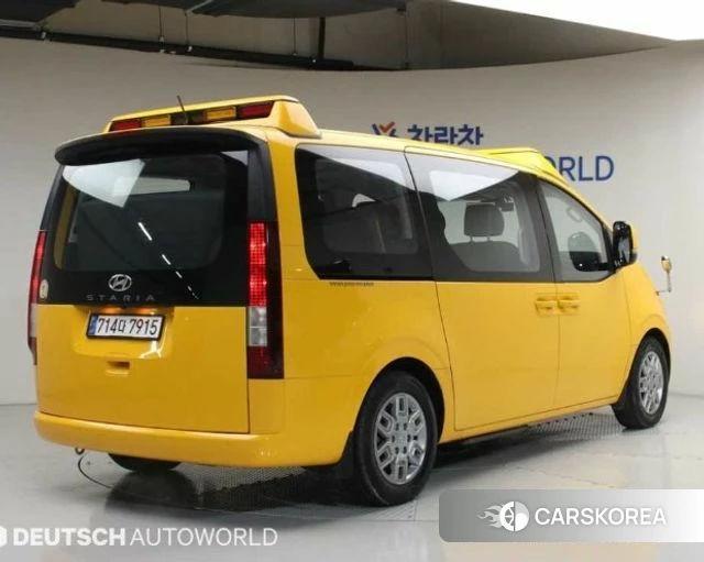 Hyundai Staria id 3793864 из Кореи 13