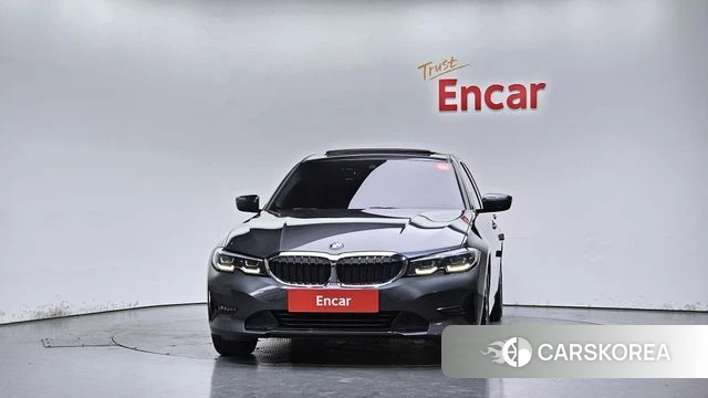 BMW 3 Series (G20) id 4688954 из Кореи 23