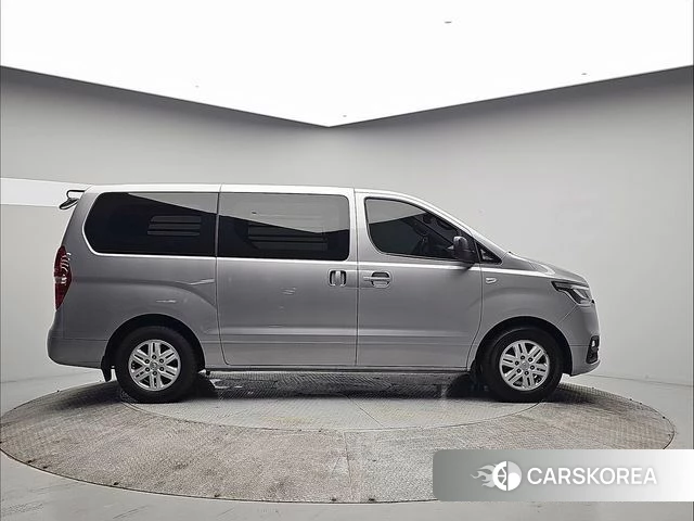 Hyundai The New Grand Starex id 4731895 из Кореи 13