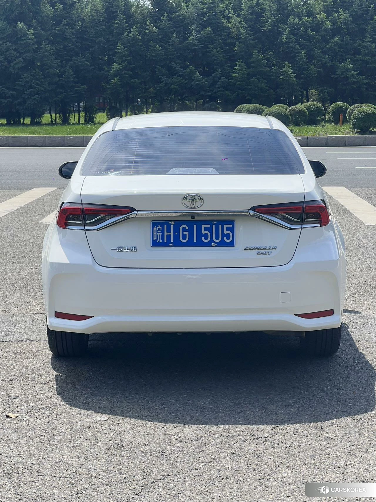 Toyota Corolla 2023 Белый из Китая, фото 5