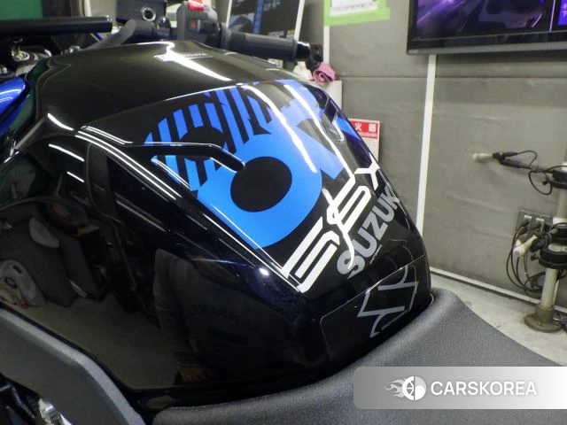 Проданный Suzuki GSX-8R id 3995581 из Японии, фото 2