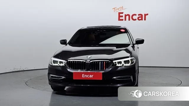 BMW 5 Series (G30) id 3101459 из Кореи 13