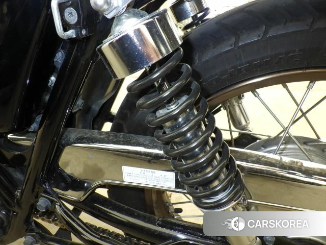 Yamaha SR400 id 4255628 из Японии 19