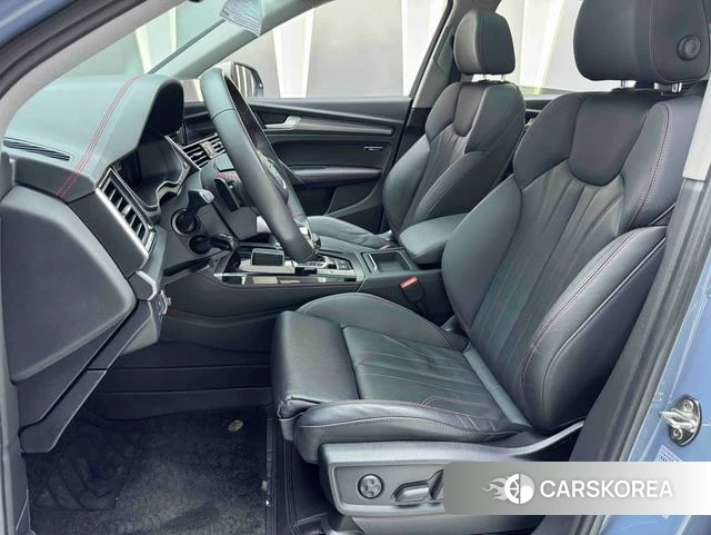 Audi Q5L id 4271886 из Китая 11