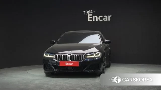 BMW 5 Series (G30) id 3477991 из Кореи 13