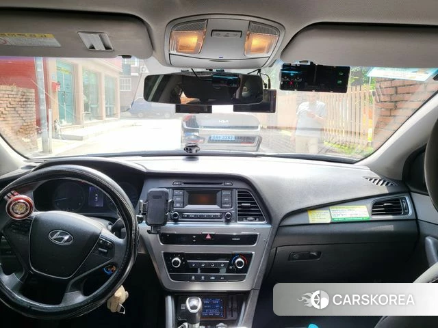 Hyundai LF Sonata 2018 Серебристо-серый из Кореи, фото 3