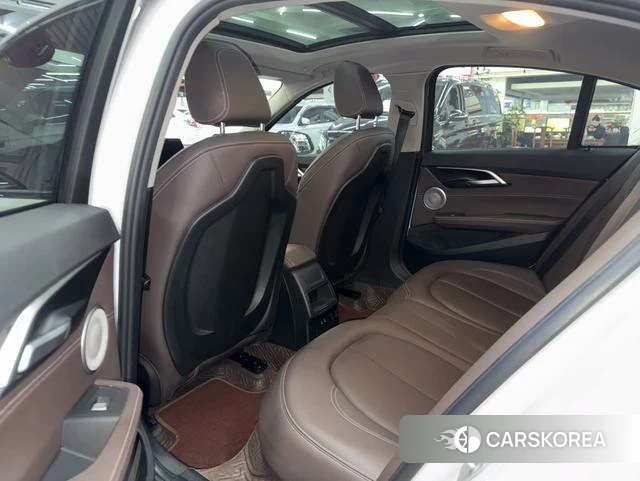 BMW 1 series 2022 Белый из Китая, фото 3