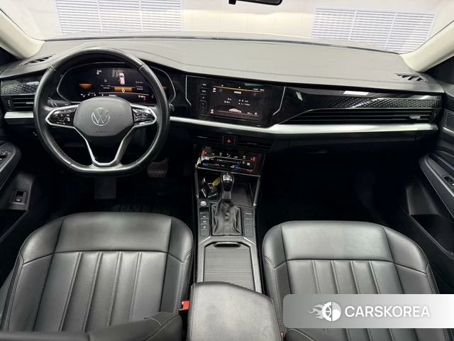 Volkswagen Passat 2023 Черный из Китая, фото 3