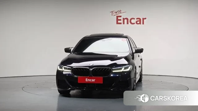 BMW 5 Series (G30) id 3185697 из Кореи 13