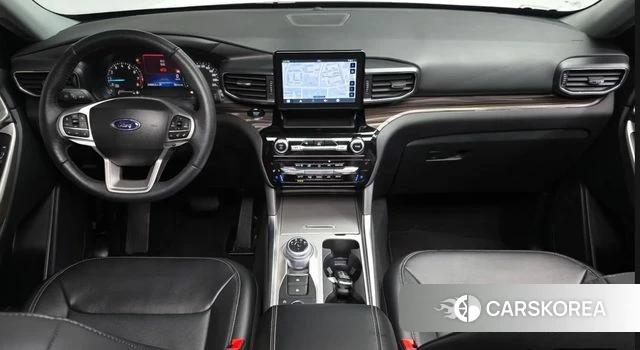 Ford Explorer 6th Generation 2023 Белый из Кореи, фото 3