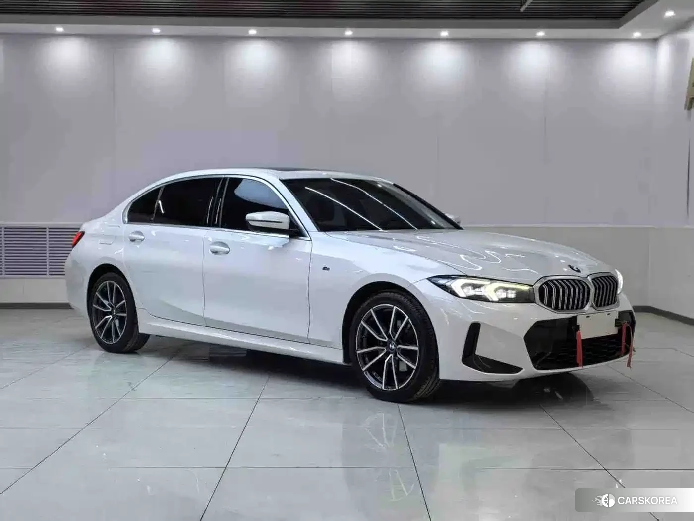 BMW 3 series 2023 Белый из Китая, фото 4
