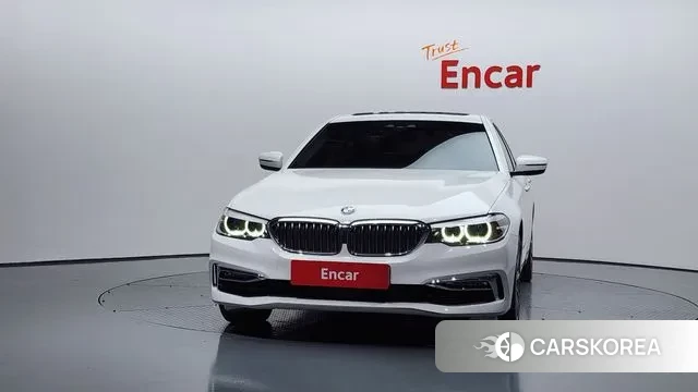 BMW 5 Series (G30) id 3449551 из Кореи 13