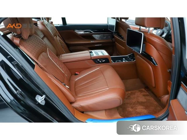BMW 7 series id 4210816 из Китая 3