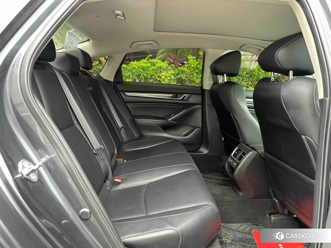 Honda Accord id 4455417 из Китая 20