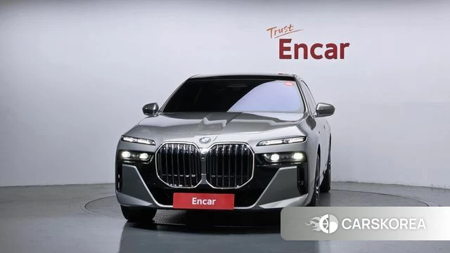 BMW 7 Series (G70) id 4462910 из Кореи 23