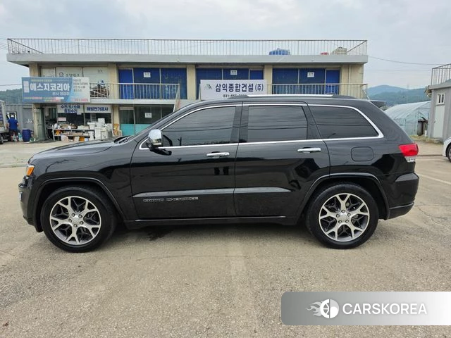 Jeep Grand Cherokee id 4600091 из Кореи 12